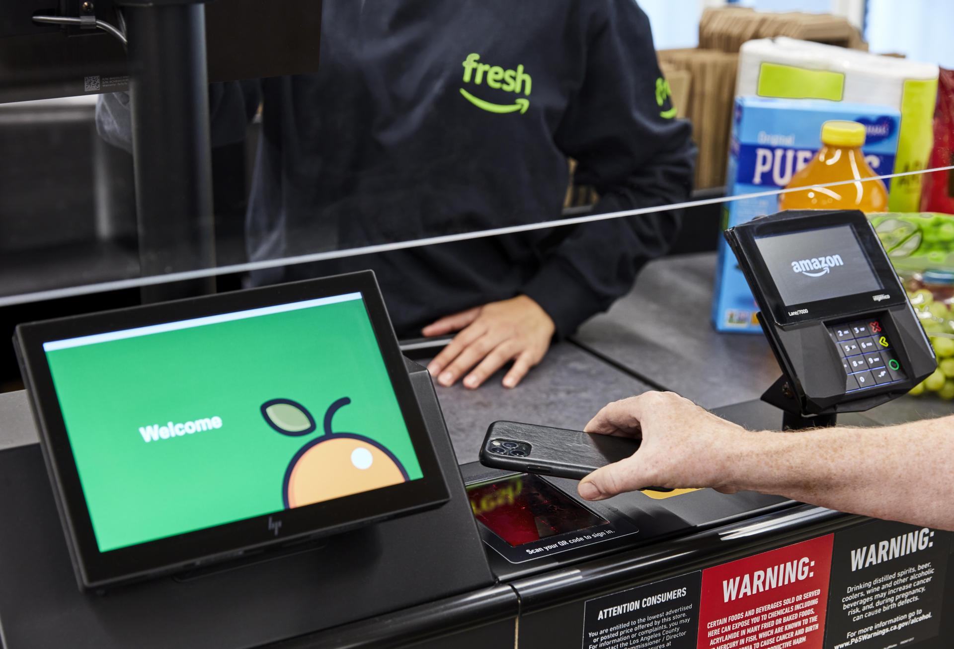 Amazon CEO Reaffirms Commitment To Grocery Business Despite Closures