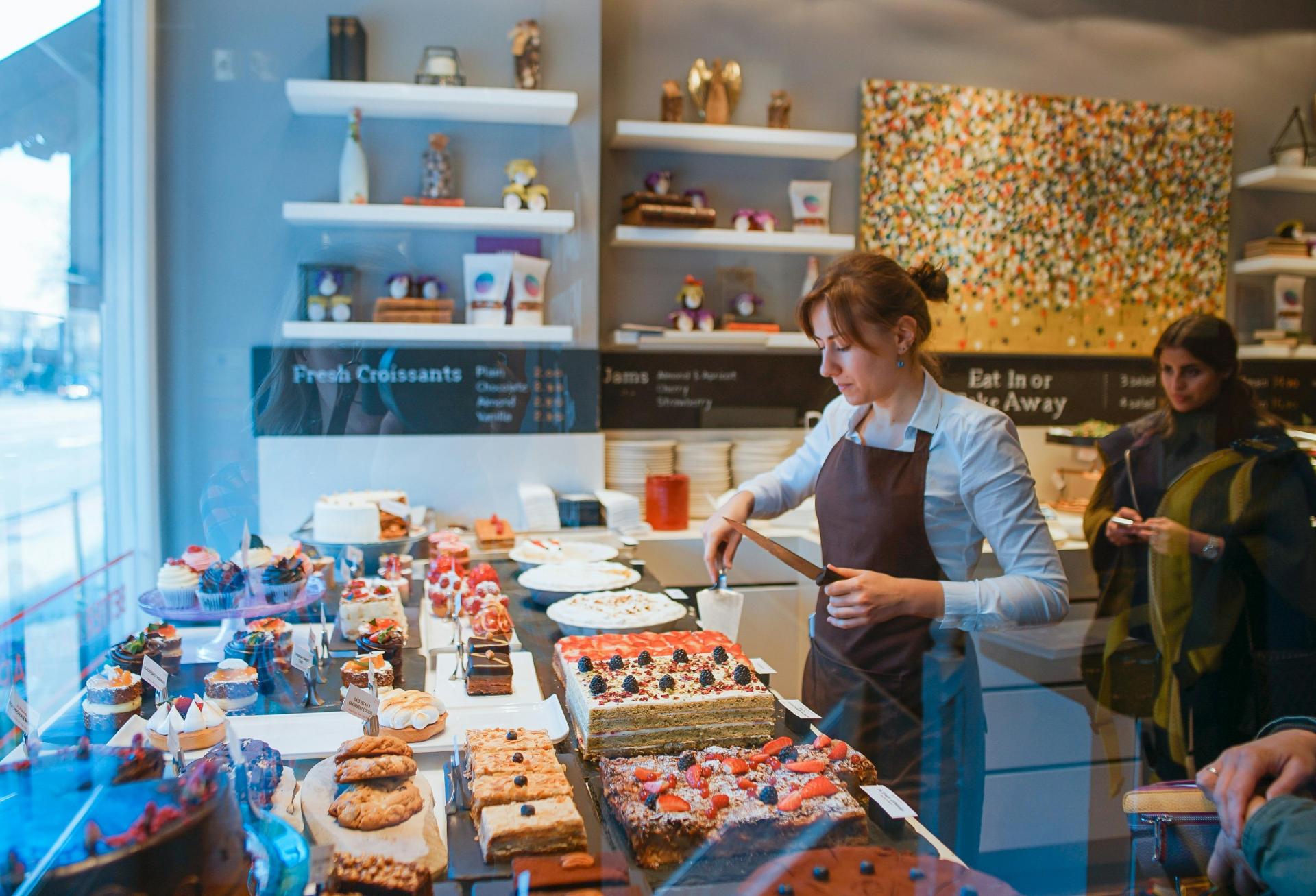 Restaurant Openings On The Rise, Record $1T In Sales Expected