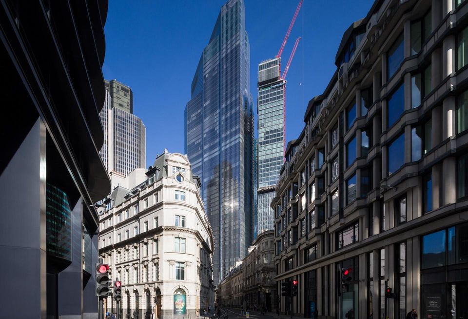 AXA IM Alts office London