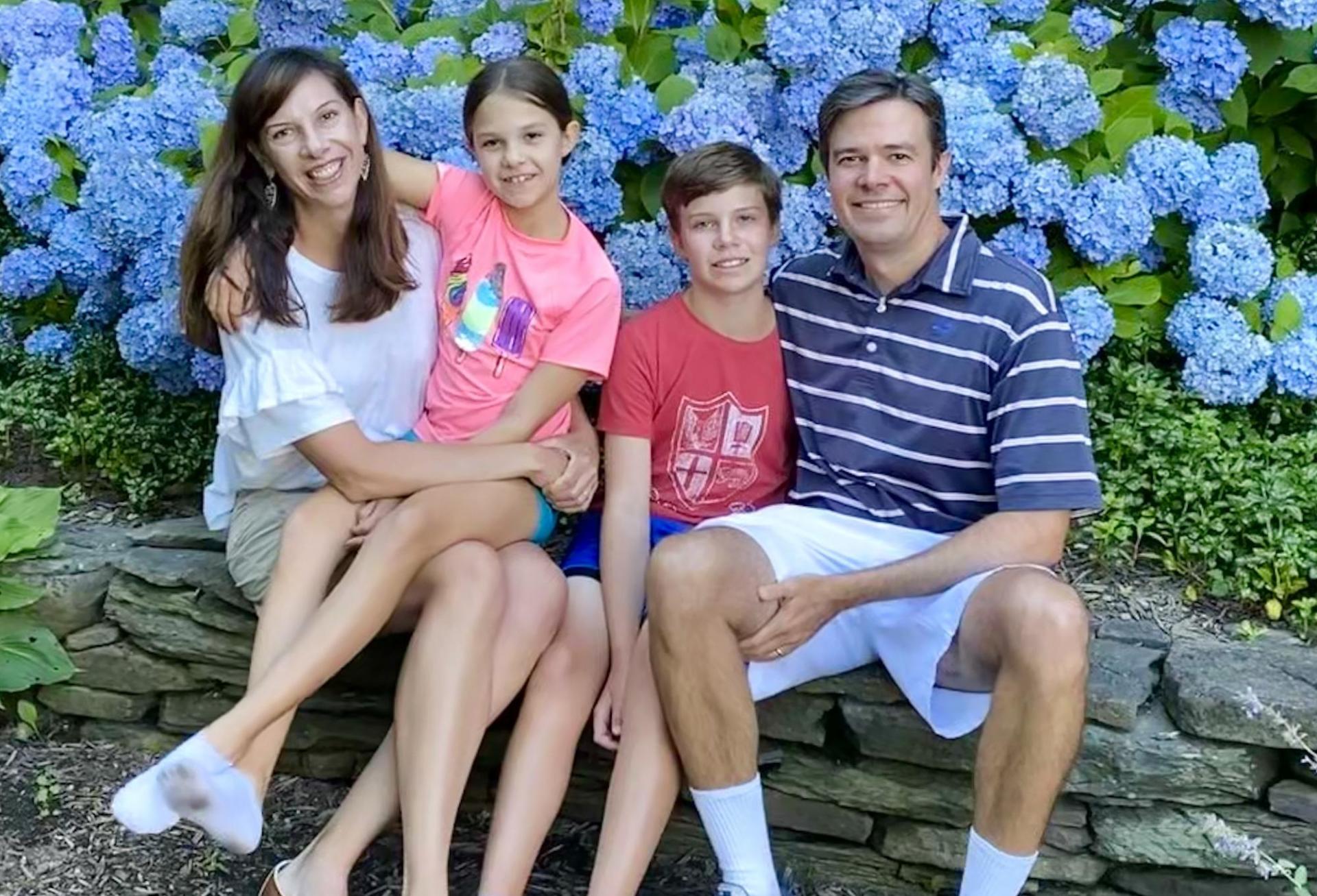 Melissa Burch With Serena, Robby And Rob