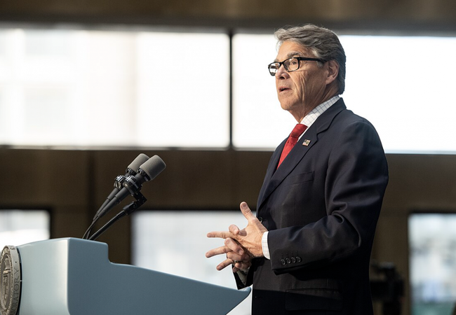 Rick Perry's REIT Inks Deals For Nuclear Reactors At Texas Campus