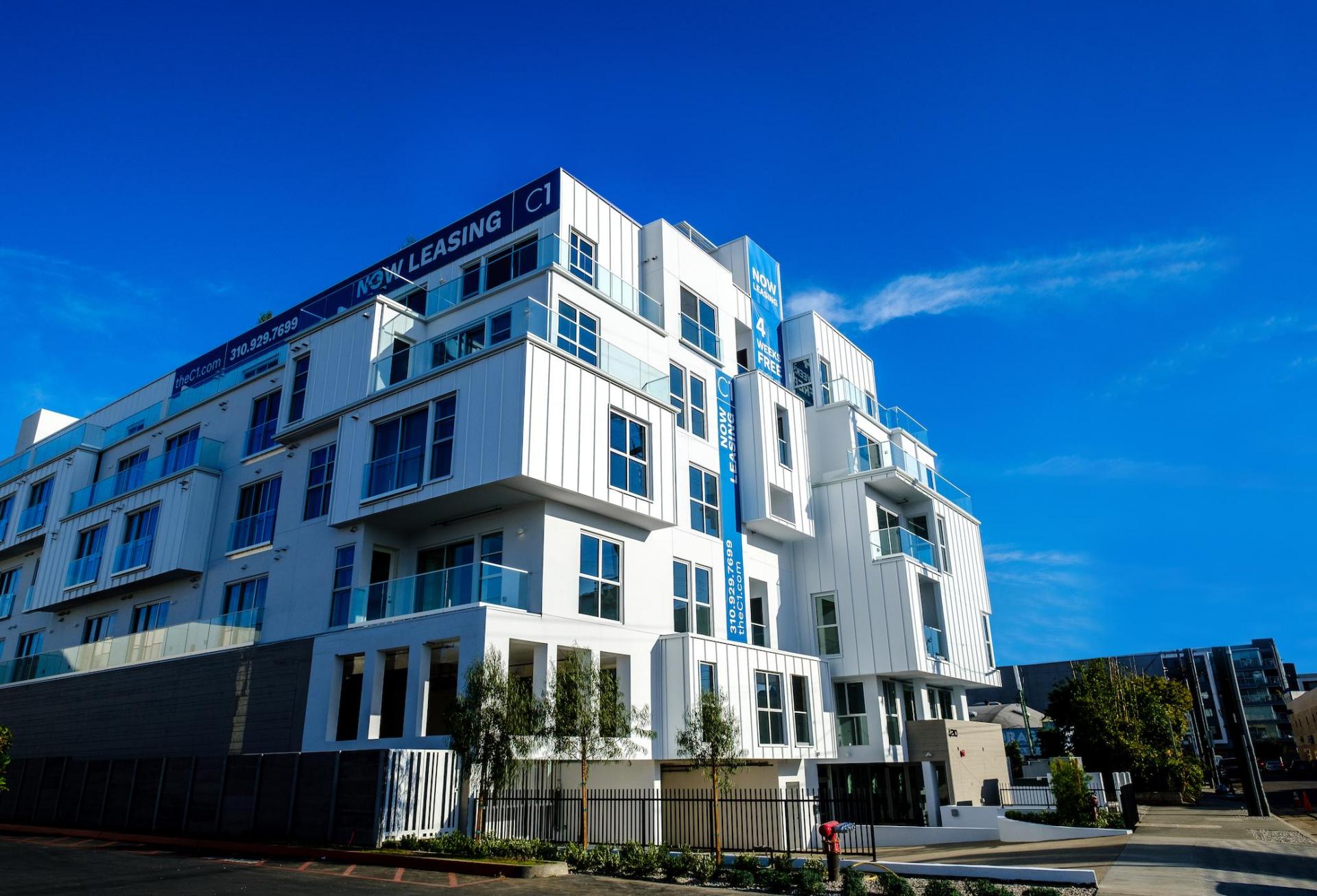 California Landmark Group (CLG) has completed construction of C1, the first large multifamily development in Los Angeles to feature co-living housing.  C1 includes 51 luxury market-rate studio, one- and two-bedroom apartment homes.   C1 also includes 17 fully furnished co-living units, with floorplans ranging from three  to six bedrooms, each specifically designed for communal living.    