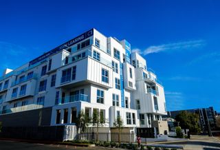 California Landmark Group (CLG) has completed construction of C1, the first large multifamily development in Los Angeles to feature co-living housing.  C1 includes 51 luxury market-rate studio, one- and two-bedroom apartment homes.   C1 also includes 17 fully furnished co-living units, with floorplans ranging from three  to six bedrooms, each specifically designed for communal living.    