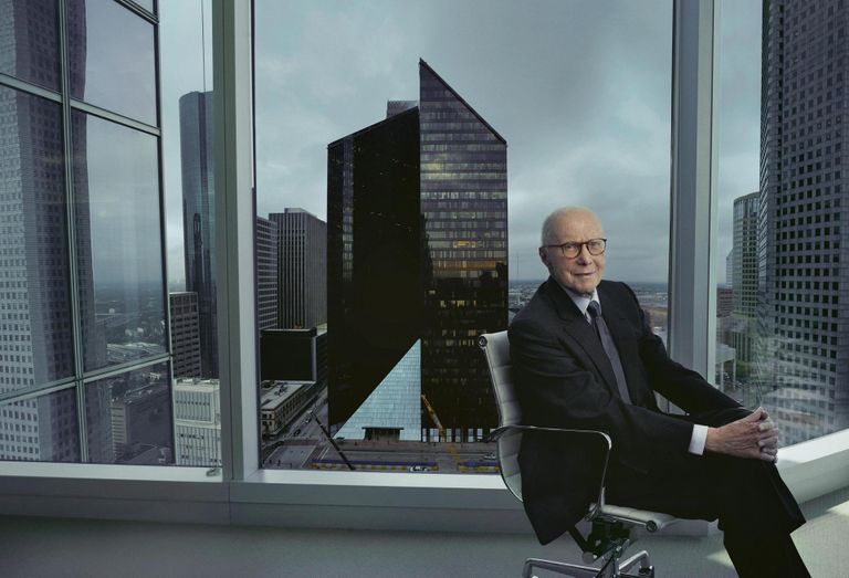 Gerald Hines posing with Pennzoil Place
