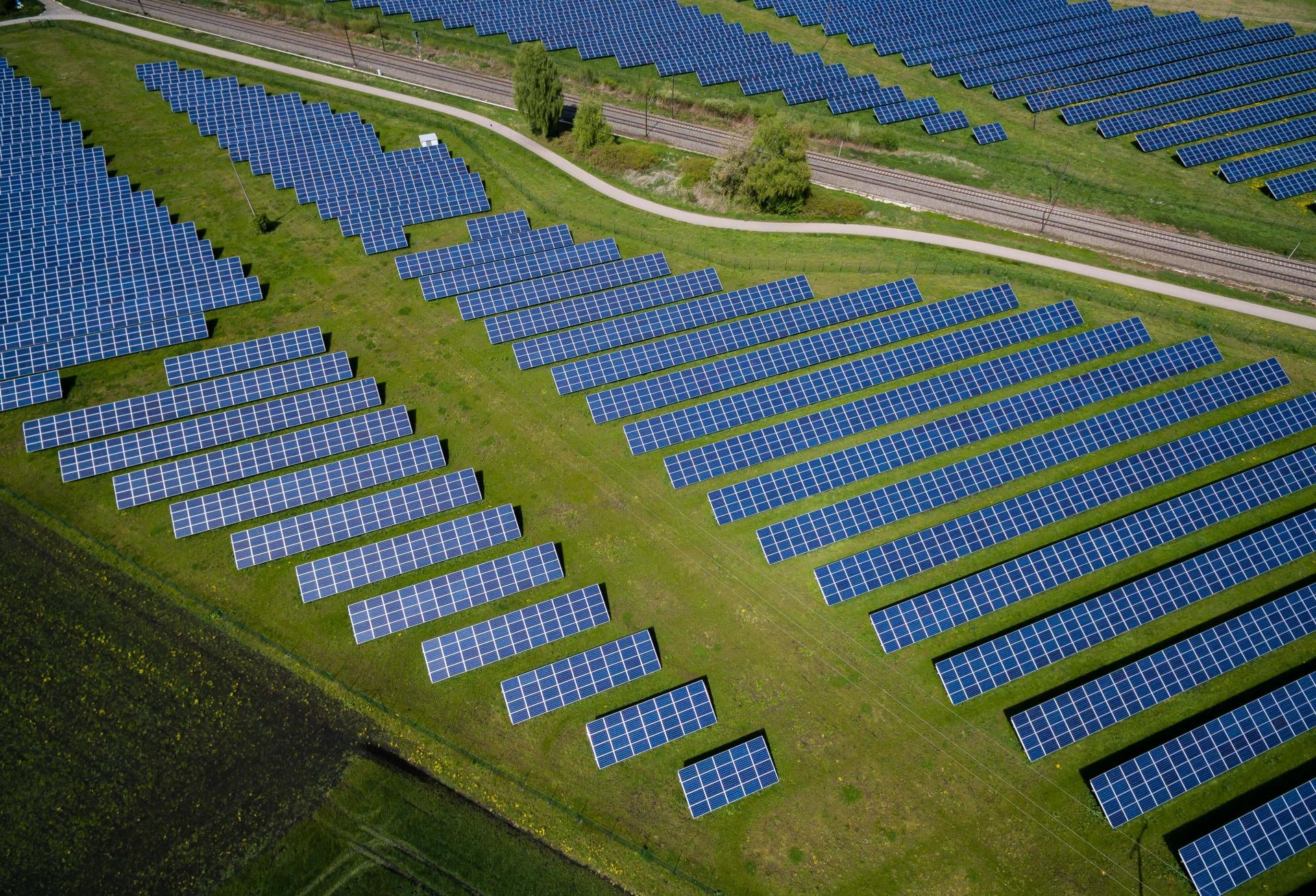 Cloud Giants Are The Largest Clean Energy Customers — And Now They May Start Making It Themselves
