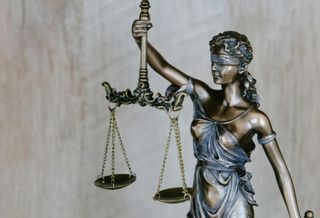 Elie Schwartz Agrees Not To Fight Fraud Charge