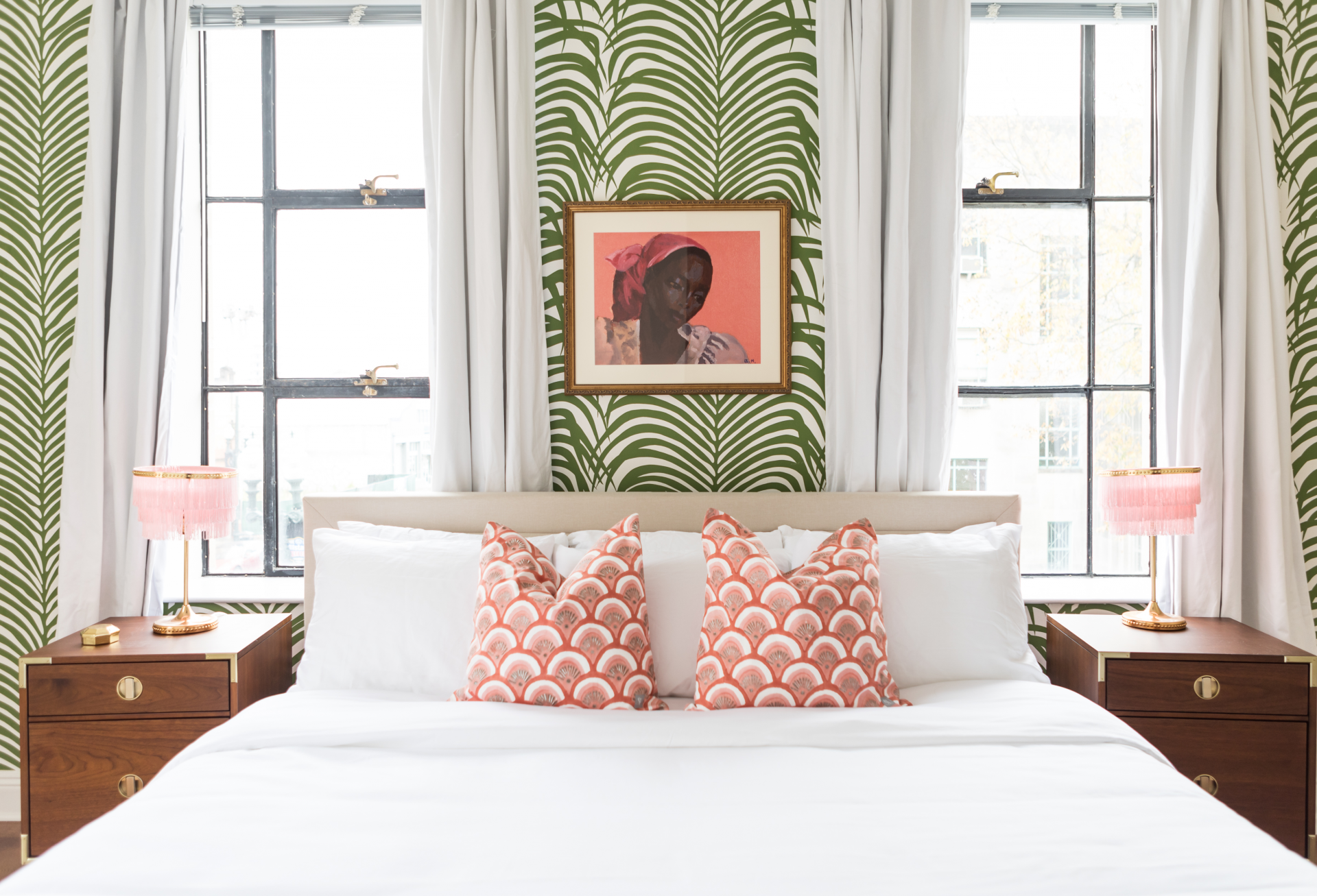 A bedroom in a Sonder property 