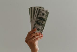 Credit Suisse Limits Payouts From $3.5B Real Estate Fund