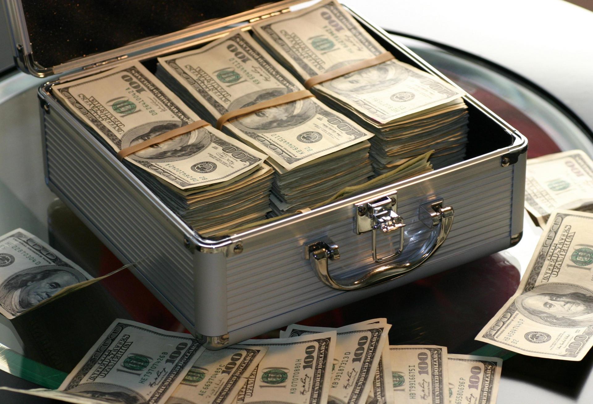 Hedge Fund Investor Who Won Big Shorting Malls Last Year Launches New Distressed Assets Fund