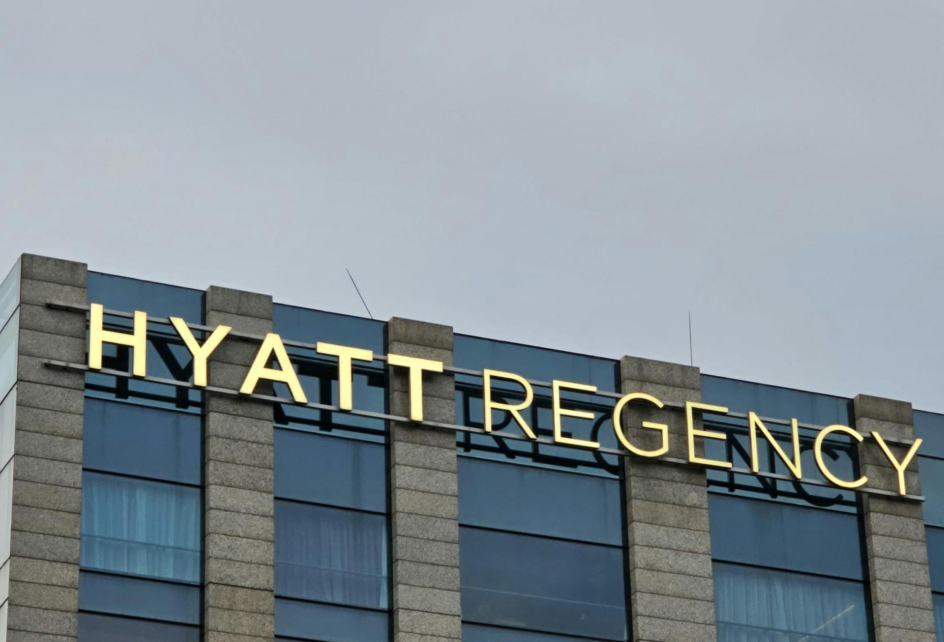 Hyatt Regency Sign Hyatt Sign