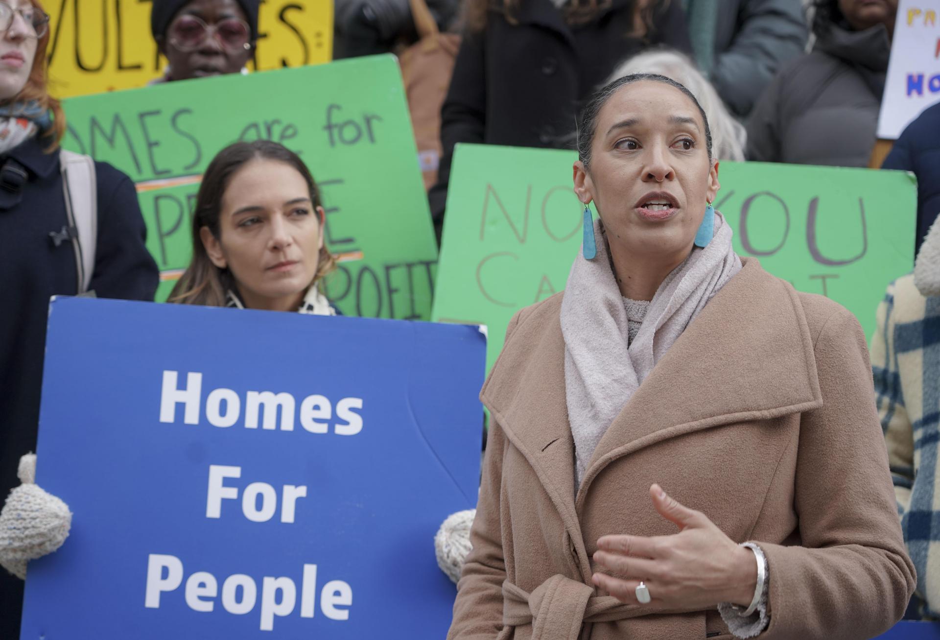 COPA Is Back: Council Revives Bill To Give Housing Groups First Dibs On Some Buildings