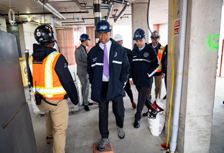 NYC Mayor Eric Adams visiting a construction site in the Bronx in May 2022.