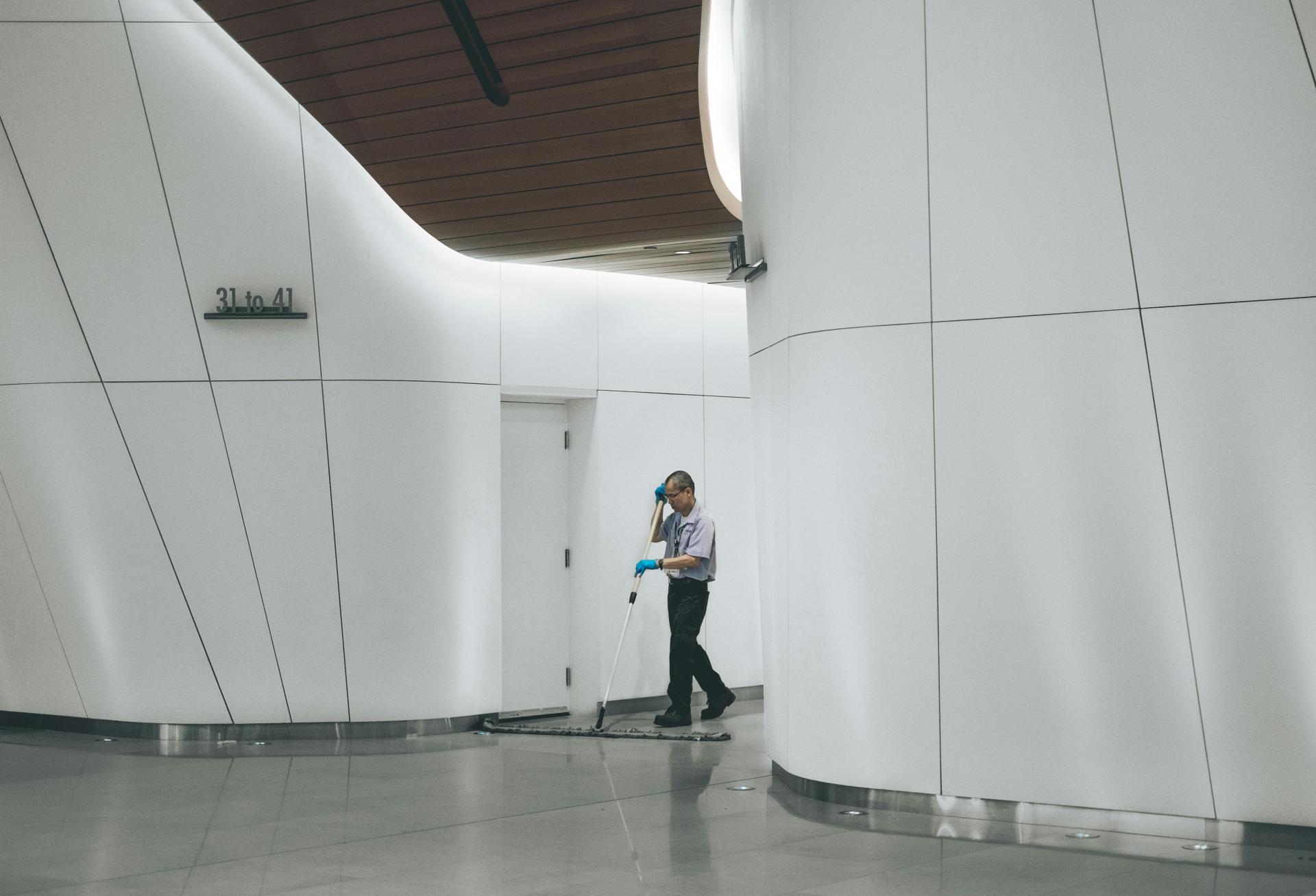 How 1099 Employment 'Strangles The Life Out Of The American Dream' In The Facility Services Sector