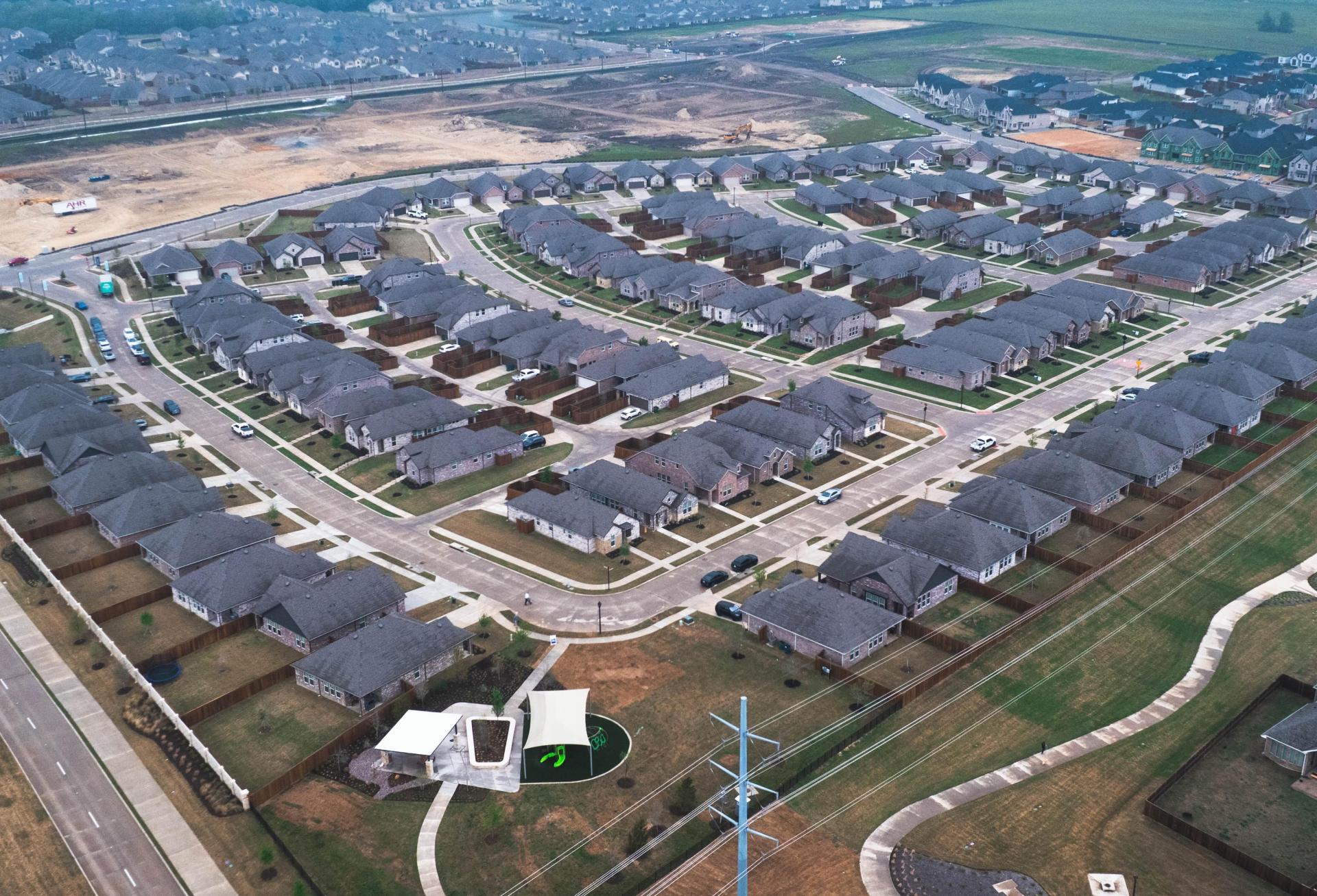 DFW, Houston BTR Completions Last Year Power Texas To Top Of National Development Mountain