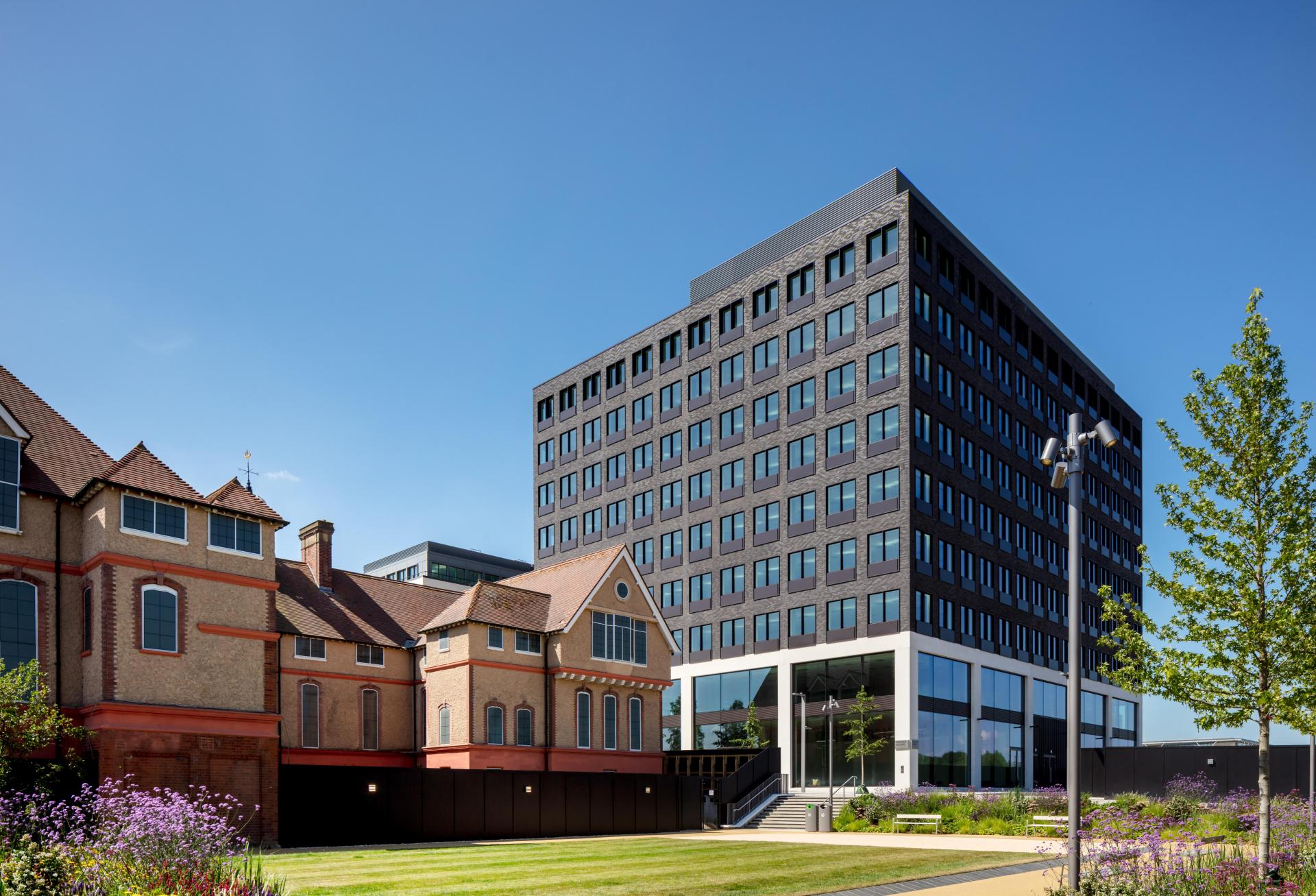 Buffeted By Winds Of Global Politics, Chinese Developer Of £1.7B London Scheme Seeks Reboot