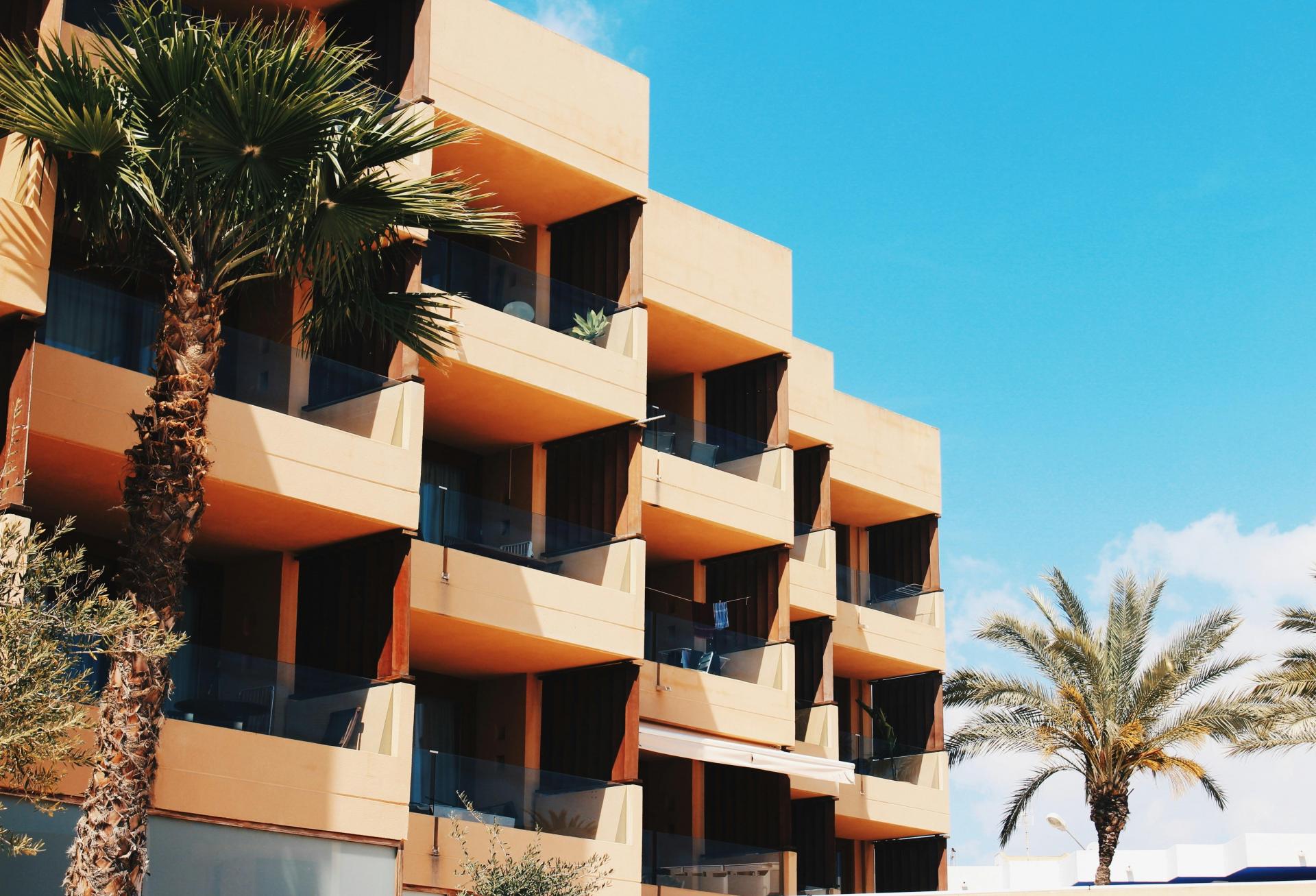 Apartments in a hot area