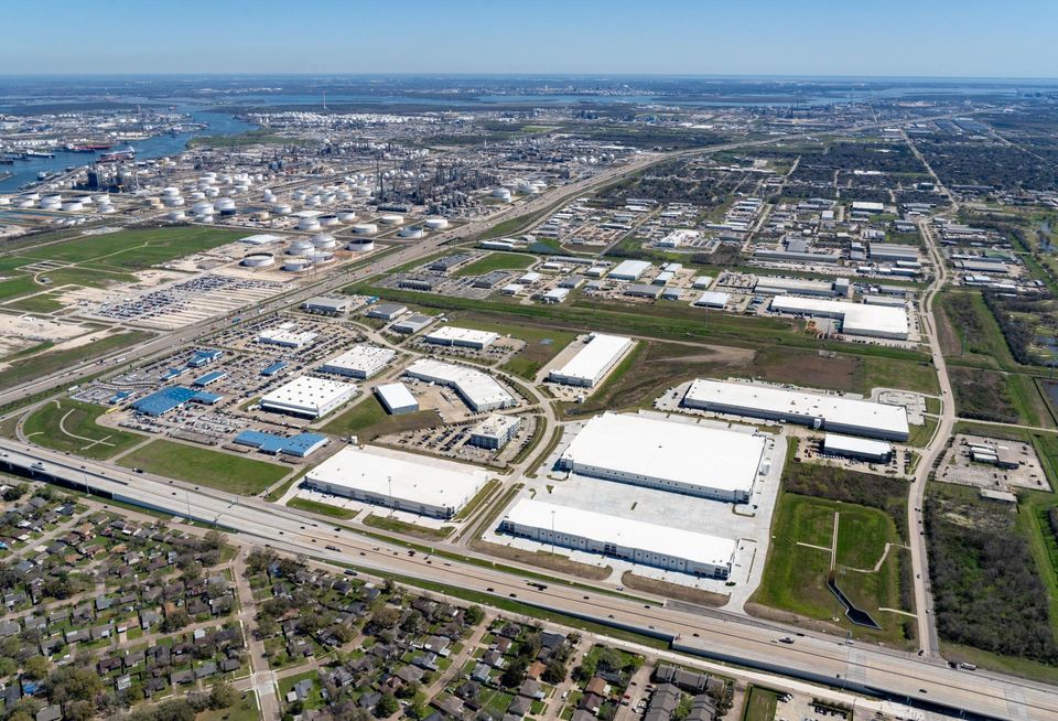 310 Beltway Green Boulevard, Pasadena TX Industrial Facility Ontario Teachers’ Pension Plan Sagard Real Estate