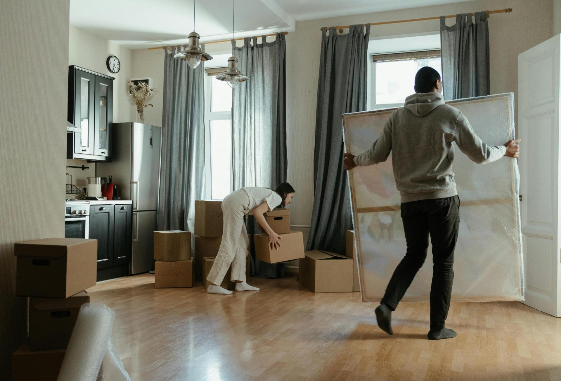 Apartment move in couple moving in