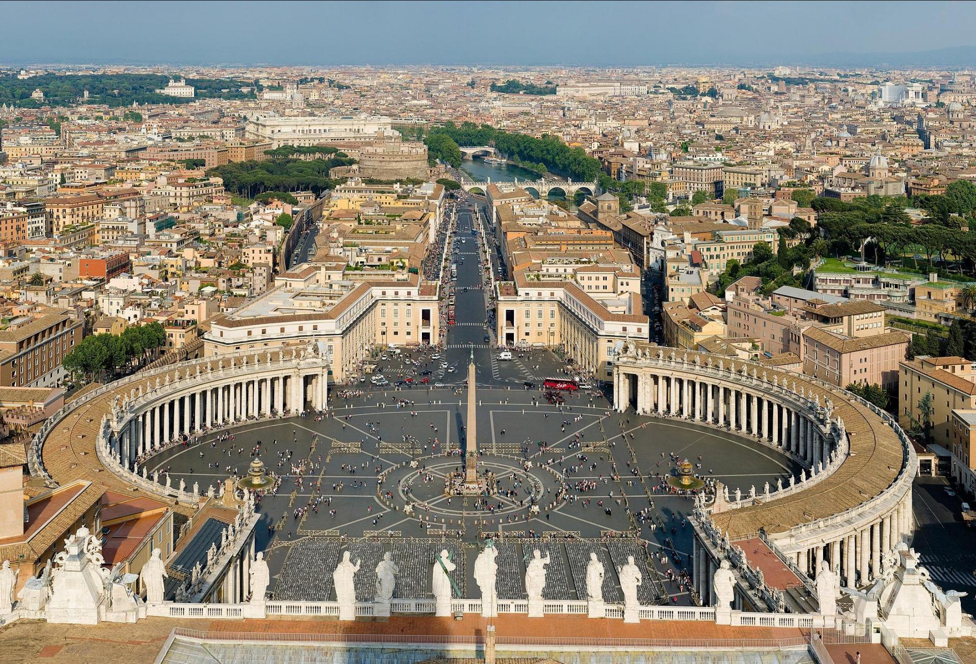 Vatican Indicts Cardinal, Broker, 8 Others Over London Real Estate Deal