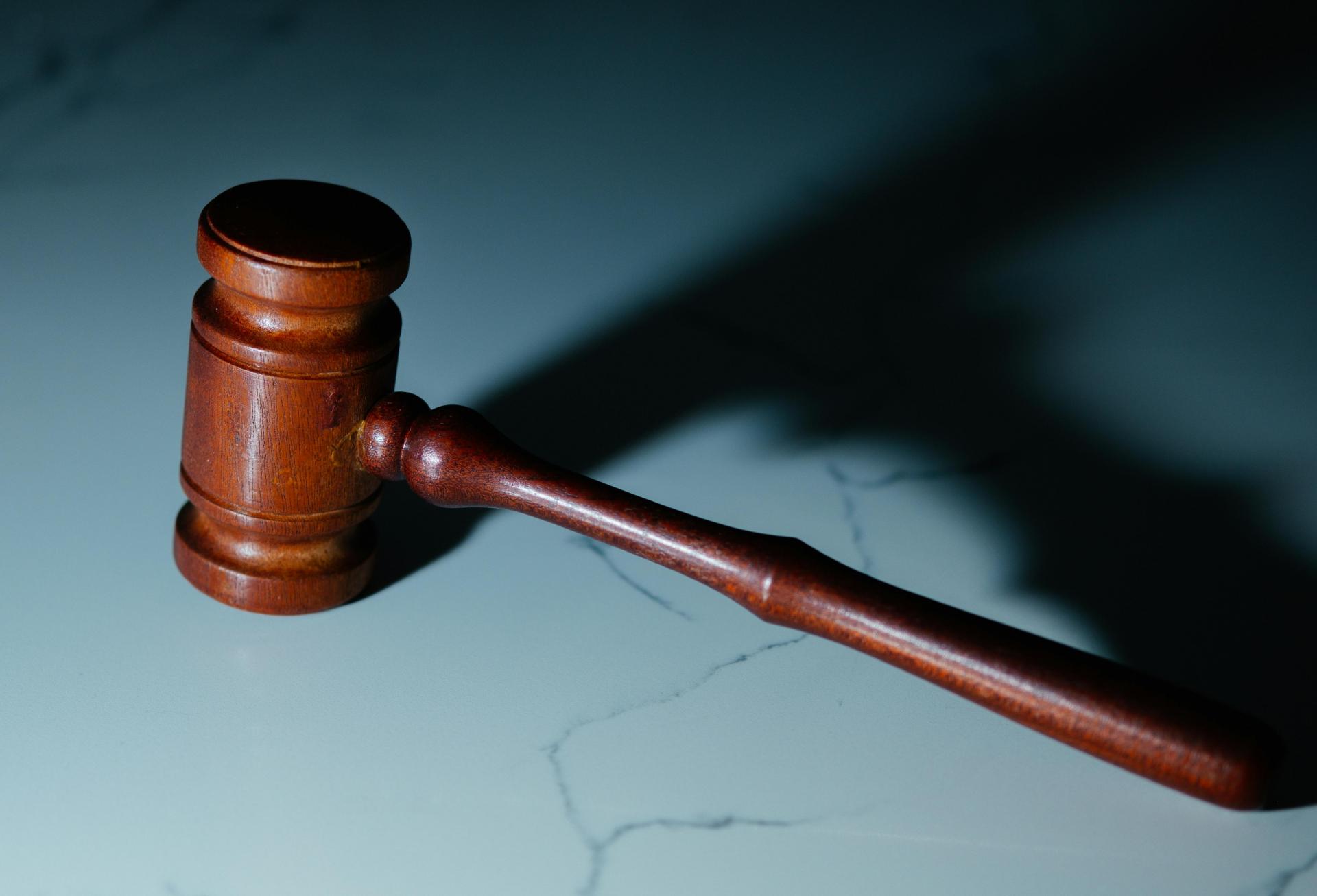 Warren Buffett's Brokerage Added To Ongoing Commissions Suit