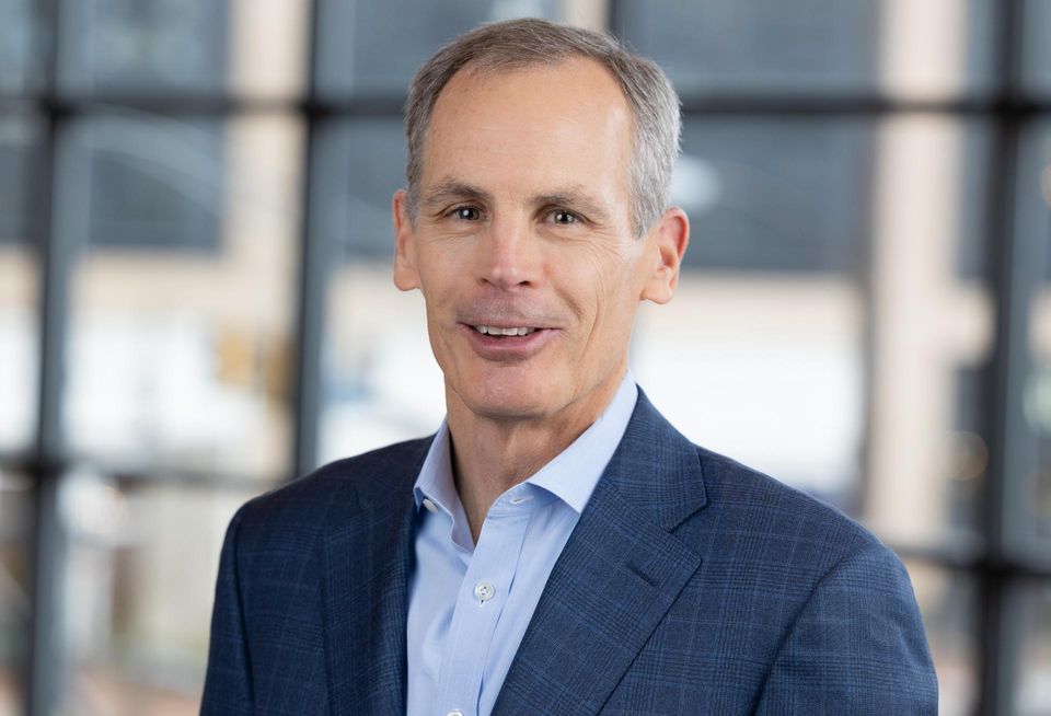 Headshot of Former JBG Smith President and Chief Operating Officer David Paul