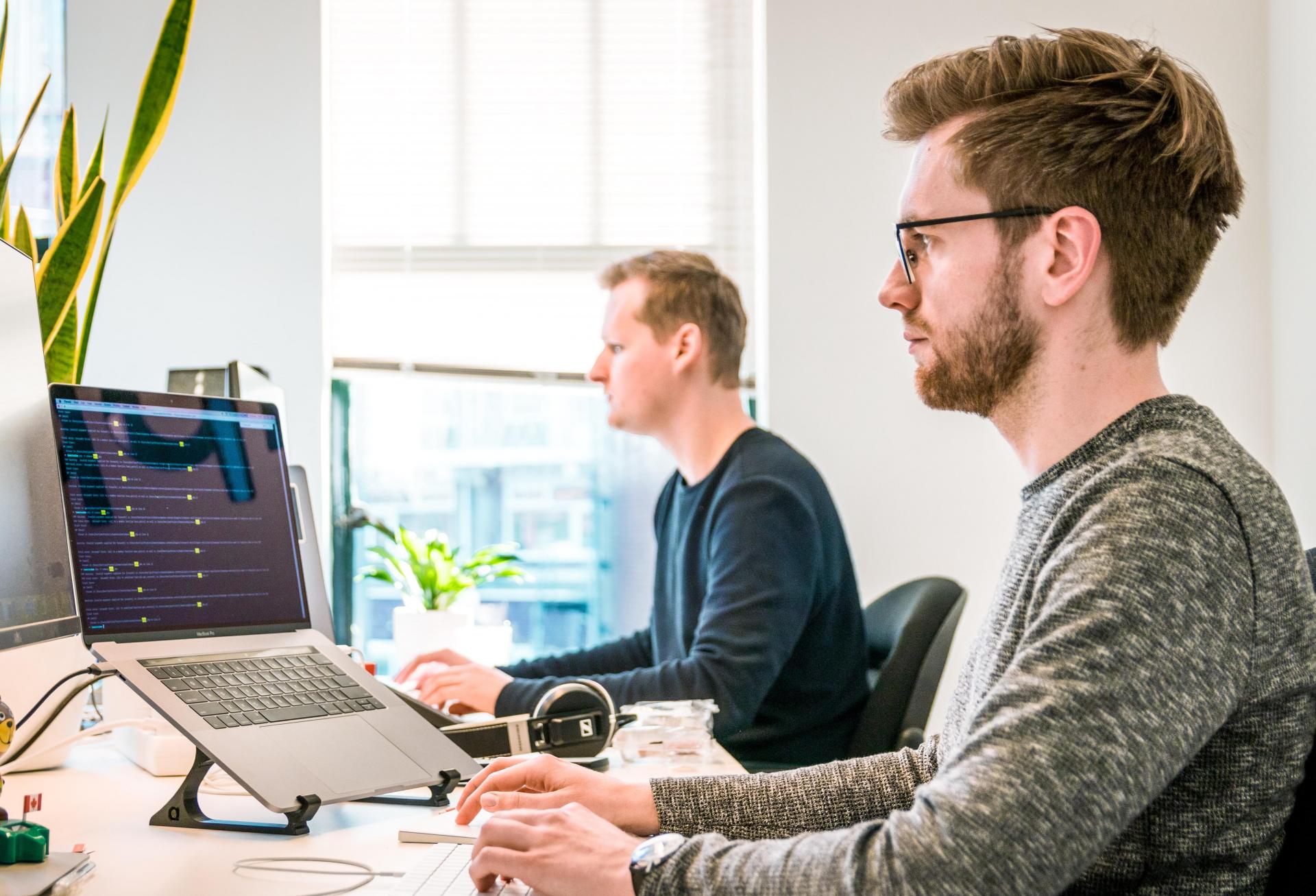 What Does The Future Of Hybrid Work Look Like? Find Out at Upflex’s June 24 Webinar