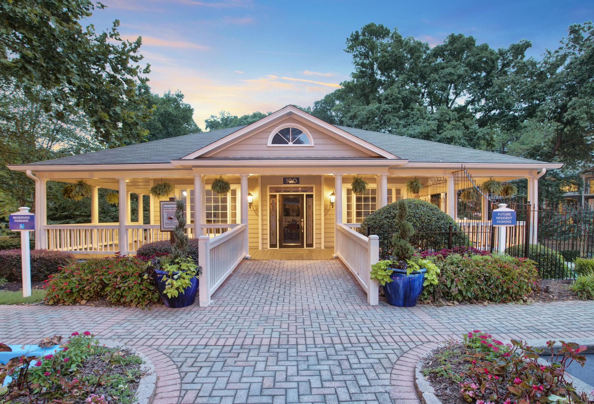 In Uncertain Times, Borrowers Need Lenders Who Are Willing To Commit