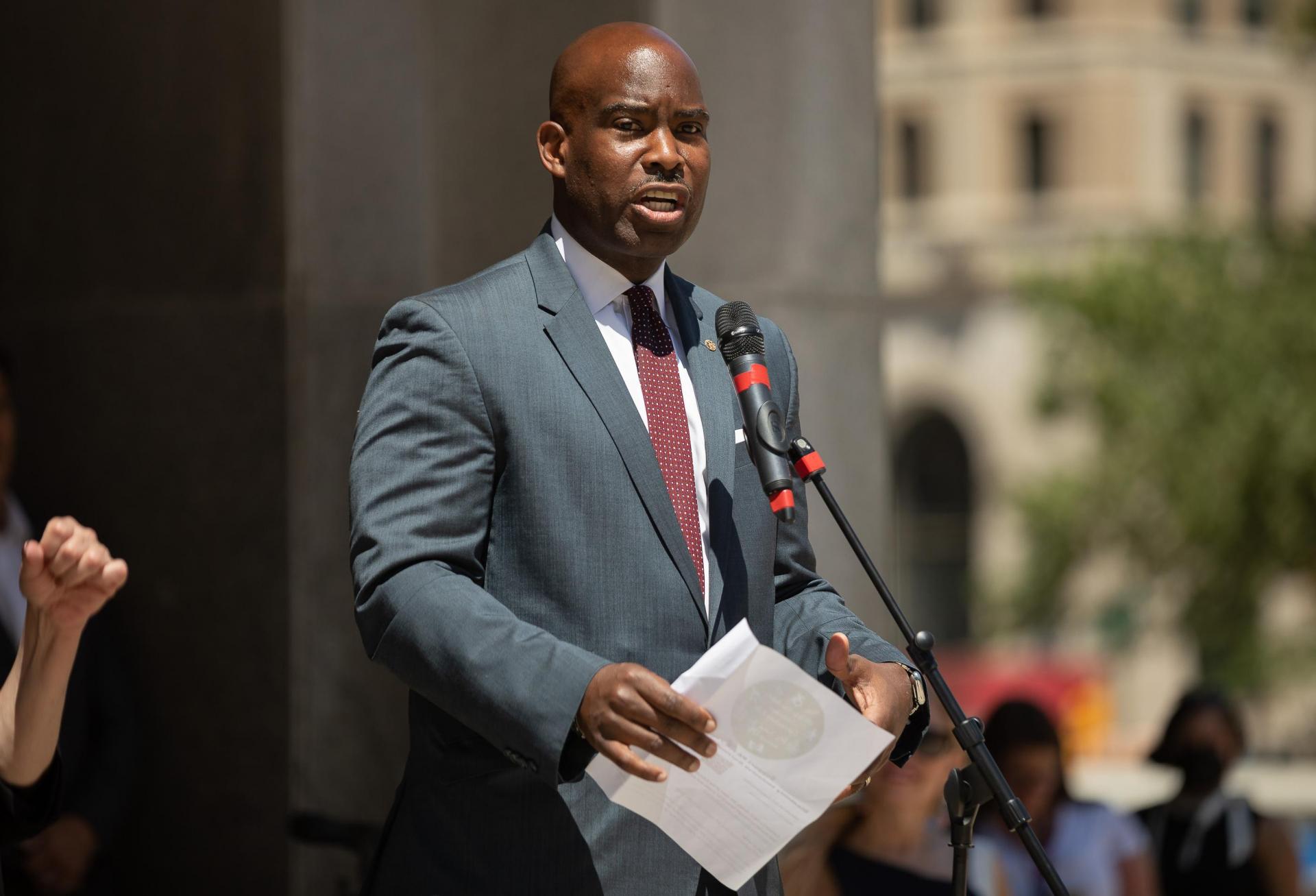 Philadelphia City Council Empties As Green, Quiñones-Sánchez Announce 2023 Mayoral Runs