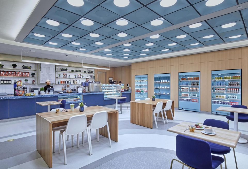 The grab-and-go coffee space inside 5 Times Square.