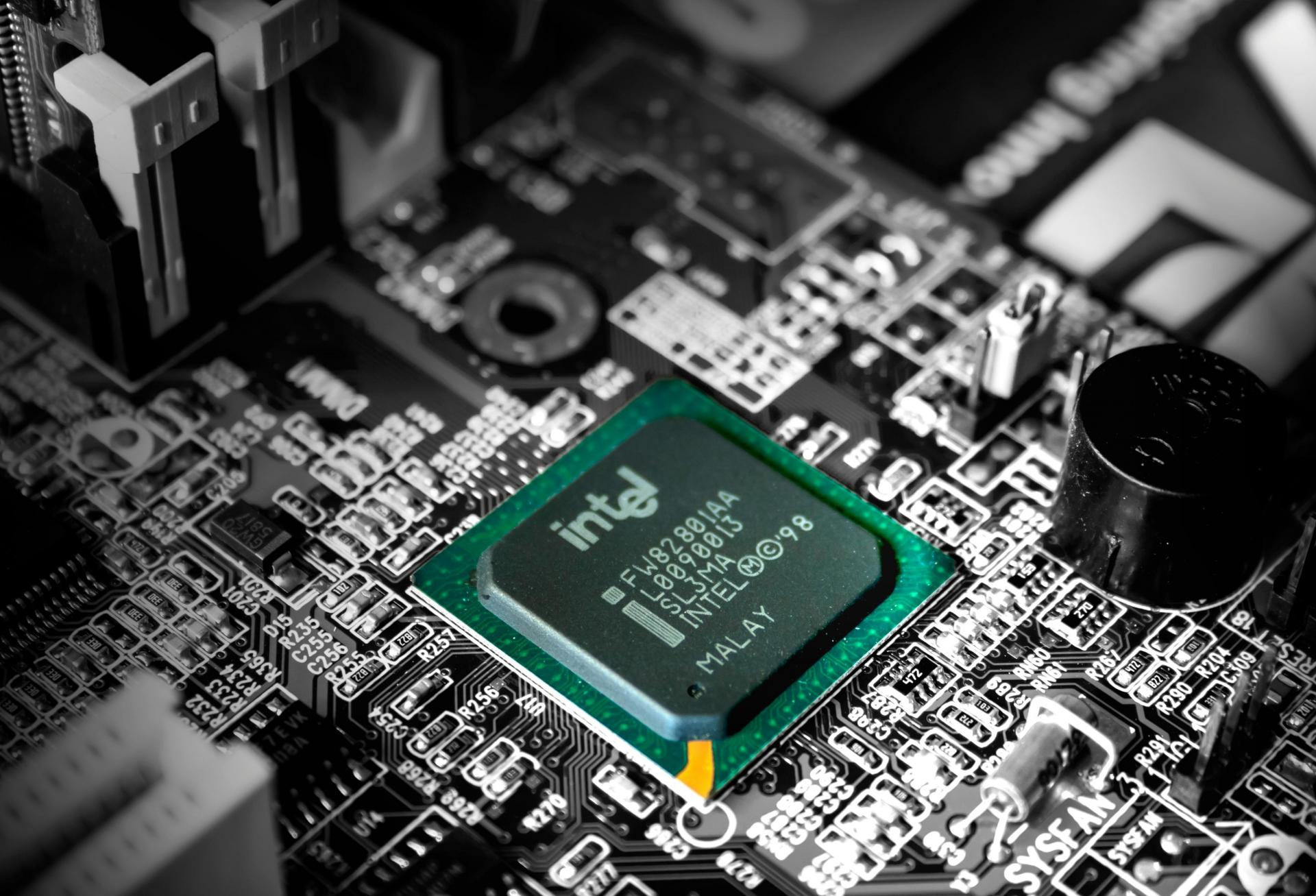 Chip Manufacturers Are 'Getting Lapped' By Data Centers In Race To Develop AI Infrastructure
