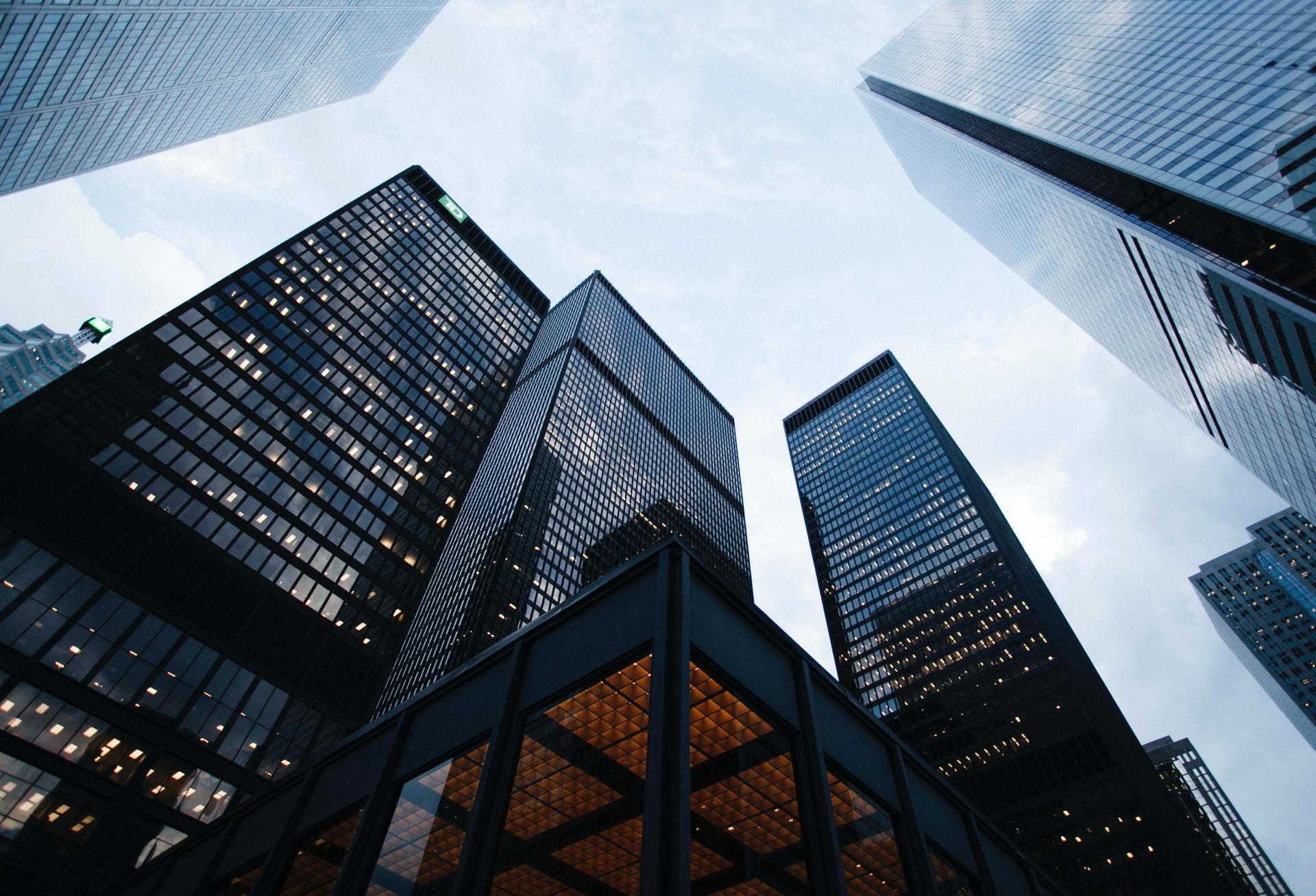 CRE Brokers Change Course To Lead Clients Through Uncharted Territory