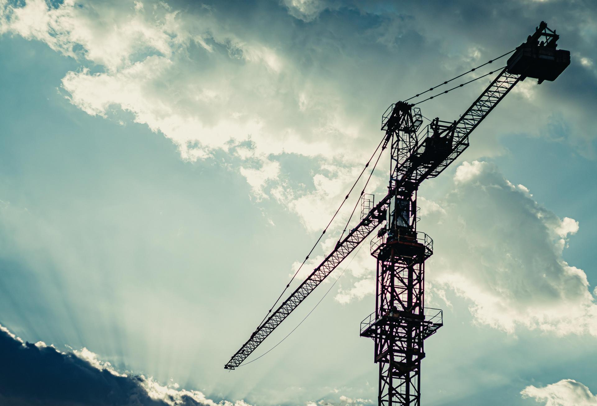Commercial Construction Starts, Plans Increase Despite Recession Warning Signs