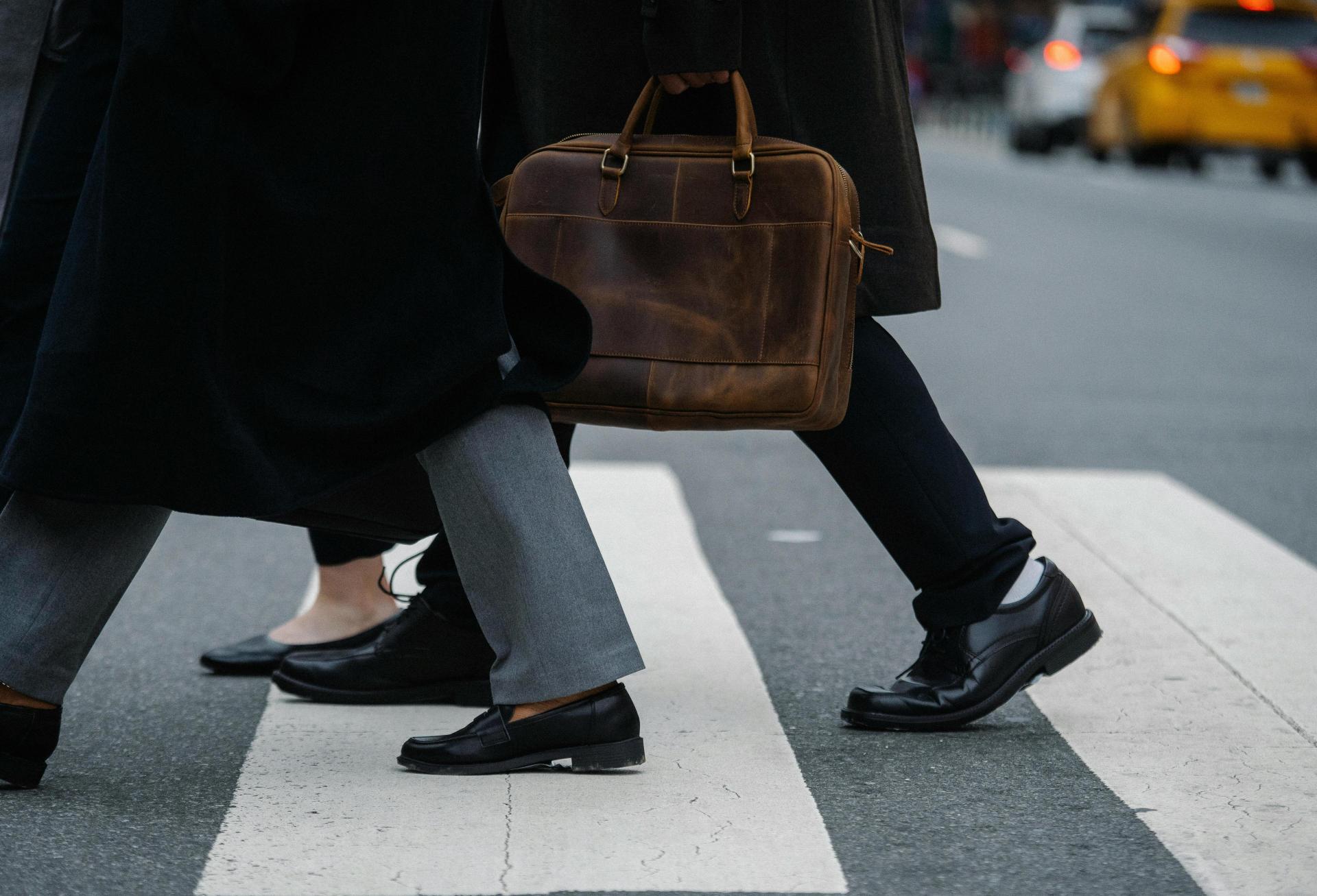 CRE Job Listings Rebound Amid Revived Dealmaking 