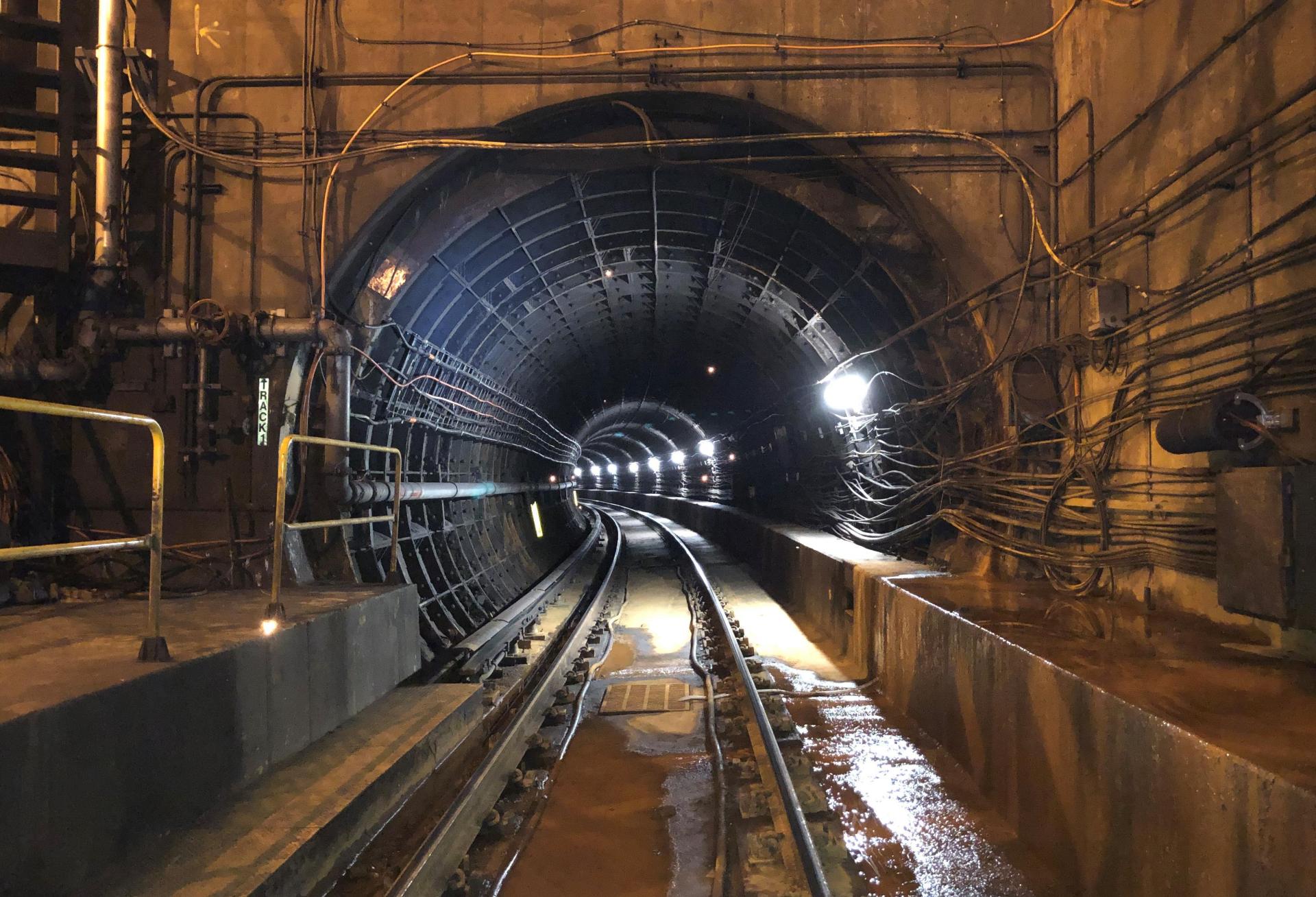 Tunnel in the Metrorail system