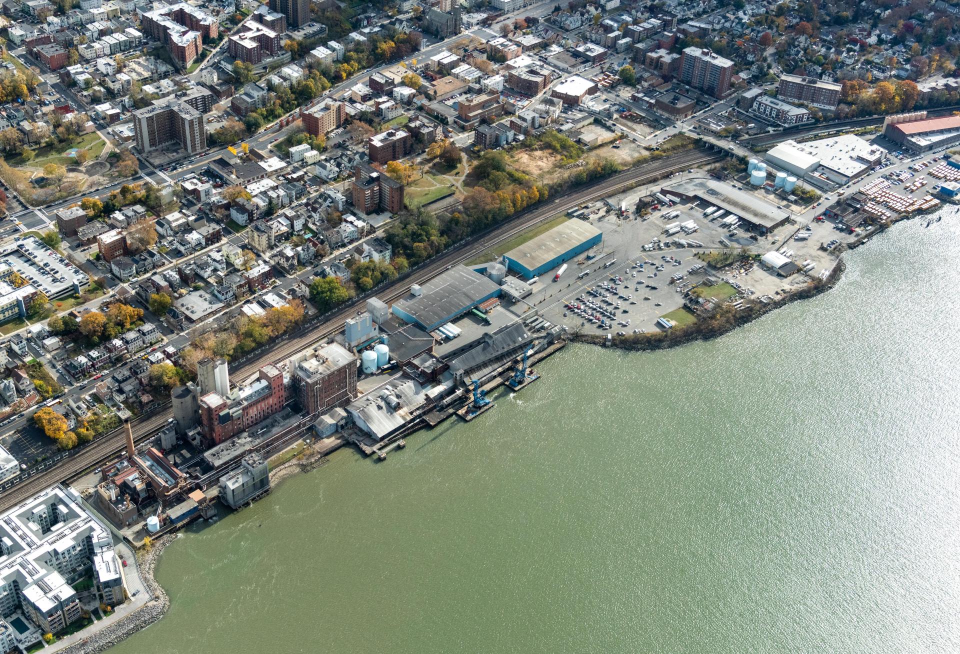 Domino Sugar shuttered its refinery along the Hudson River in Yonkers in 2025. Now it's looking for buyers for the 33-acre site.