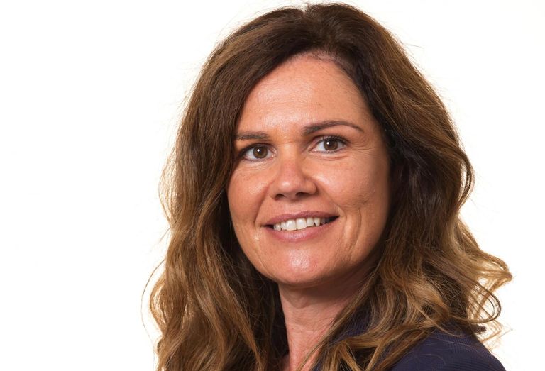 Head and shoulders photo of Emma Coffey