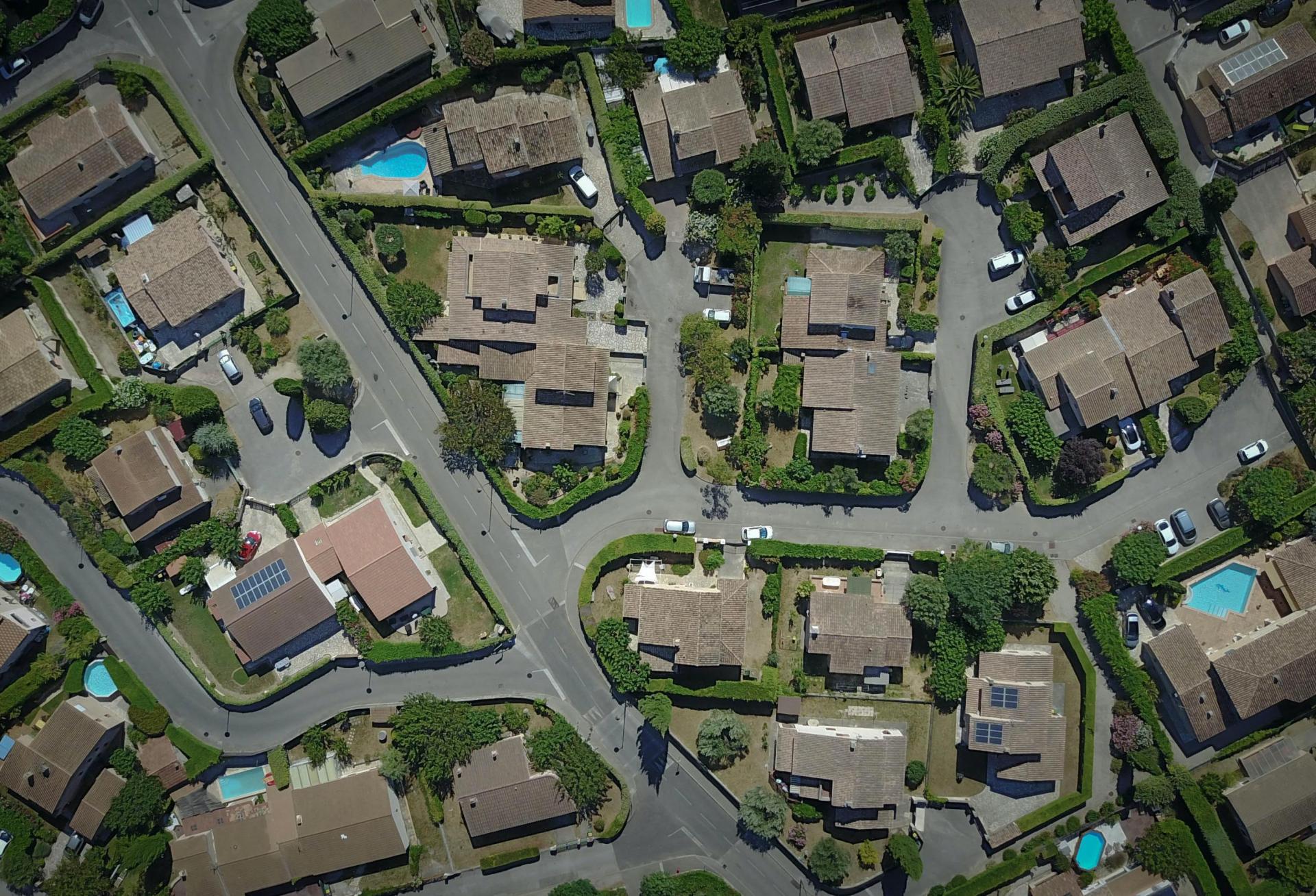 suburb homes 