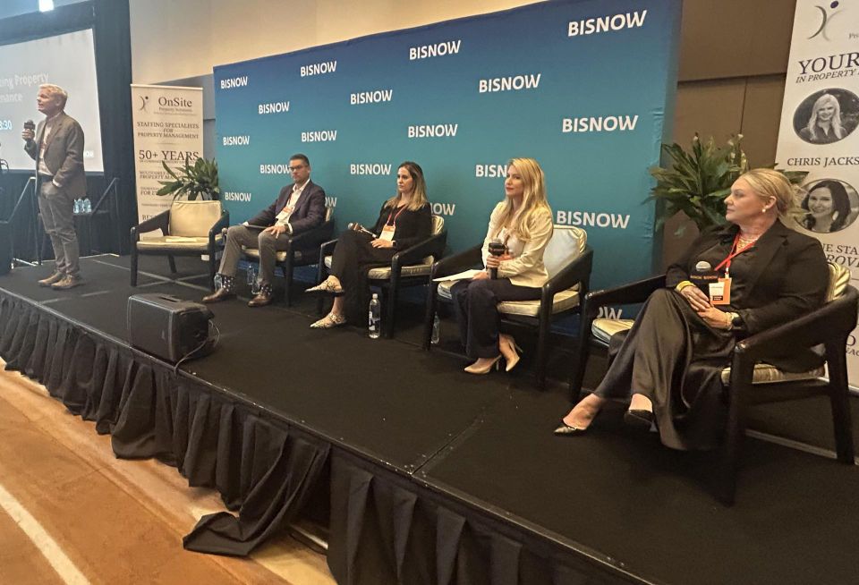 Jackie WareCEO, Pegasus ResidentialKaren KeyKaren KeyDivision President, Asset LivingScott FergusonScott FergusonEVP, Operations, WatertonSarah WitteSarah WitteAssociate - Asset Management, FCPMac McConnellModeratorMac McConnellCMO, Rent Ready