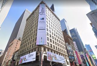 Architect Dies After Being Struck By Falling Facade At Midtown Building