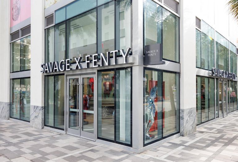 Savage X Fenty Rihanna Miami Worldcenter Downtown Miami