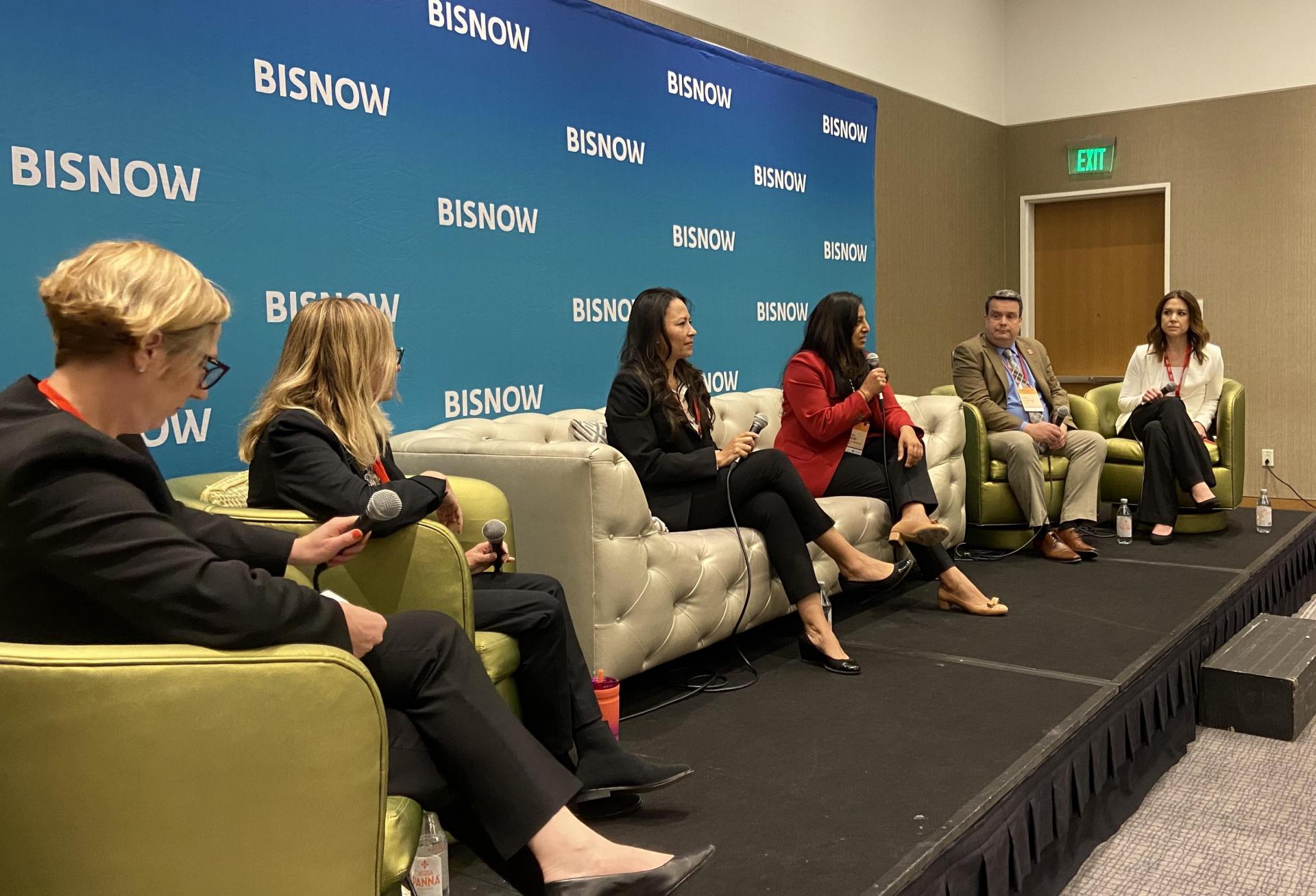 HDR Architecture's Jessica Stebbins, Innova Group's Wendy Weitzner, Boston Medical Center's Nancy Hanright, Brigham & Women's Sonal Gandhi, CUBE 3's Matt Bluette and Wise Construction's Kerry Pavey.