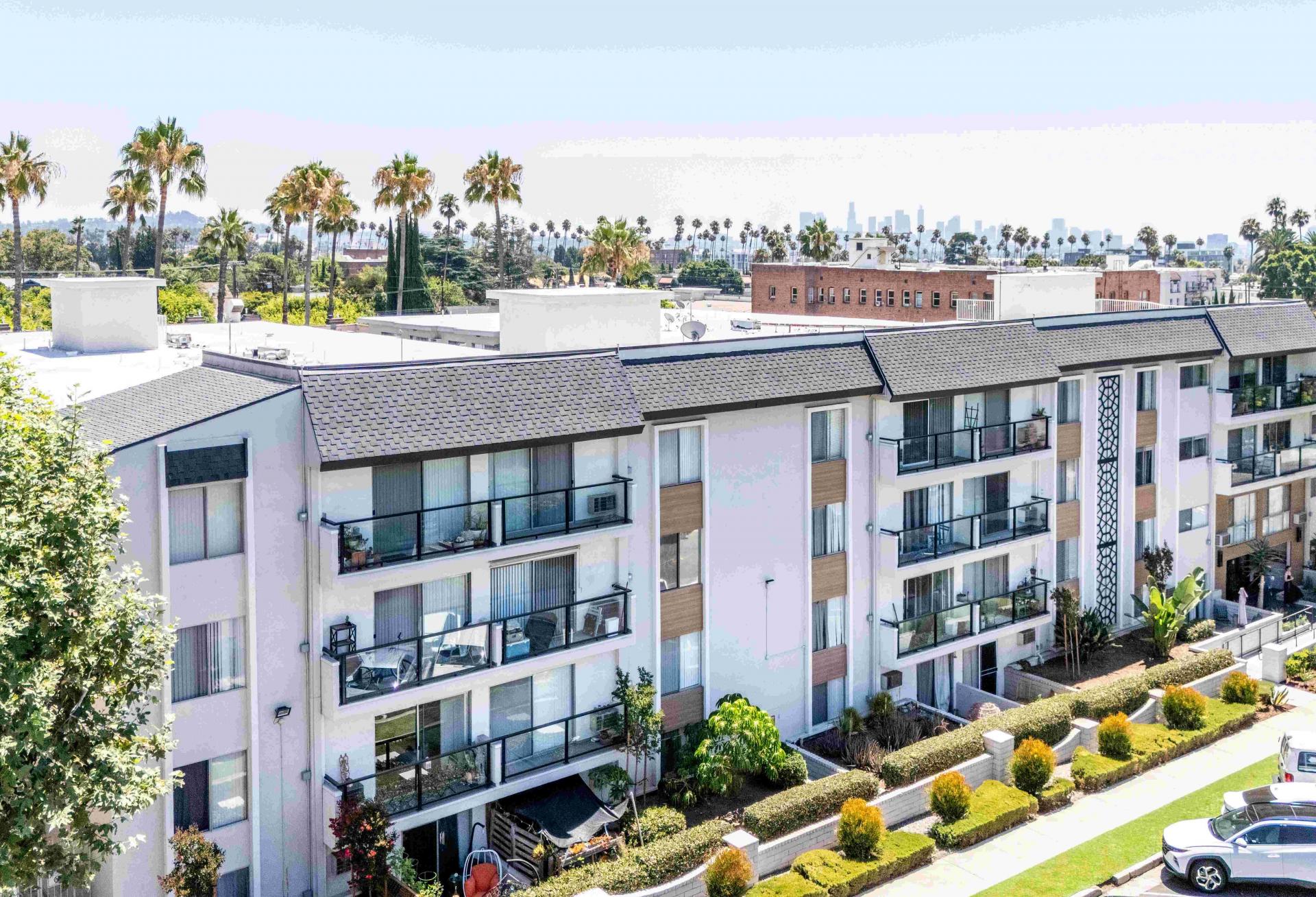 Cityview Pays $36M For Franklin Hills Apartment Building