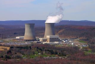 Largest U.S. Grid Pitches Pathway For On-Site Data Center Power