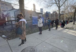 Omicron Throws Office Return Plans Into Reverse