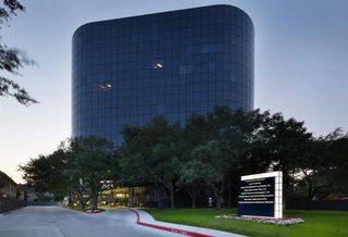 Exterior view of 1800 Bering in Houston