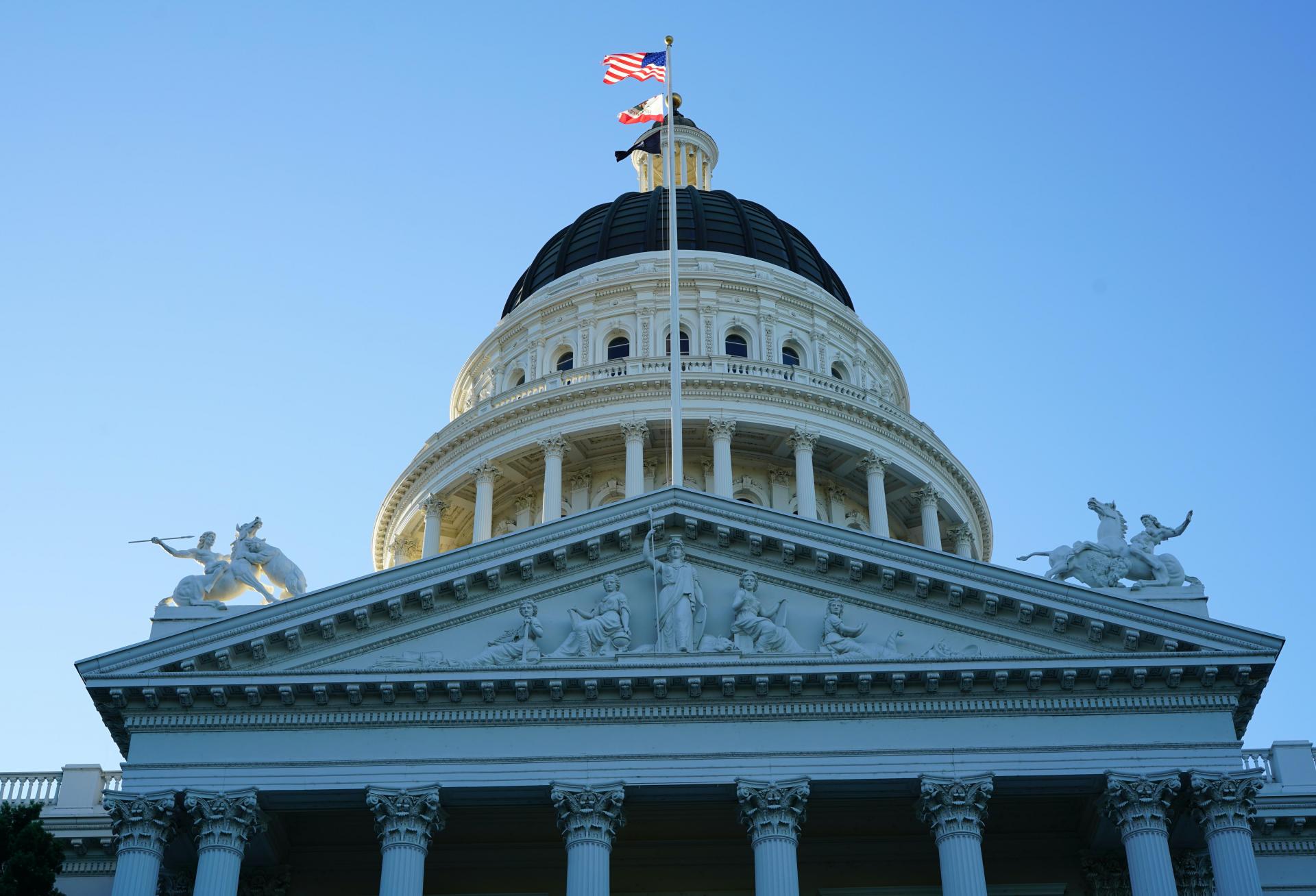Sacramento, capitol building