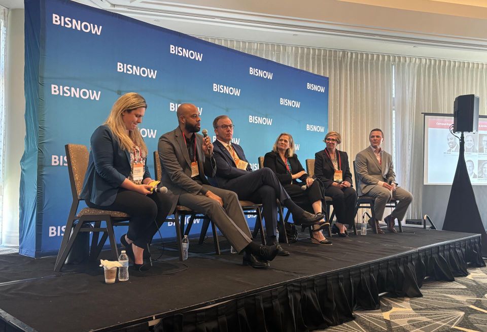 Redgate's Jennifer Sutherby, East Boston Neighborhood Health Center's Greg Wilmot, Harvard Street Neighborhood Health Center's Charles Murphy, Dana-Farber Cancer Institute's Wendy Gettleman, HDR's Jessica Stebbins and Wise Construction's Eric Libby.