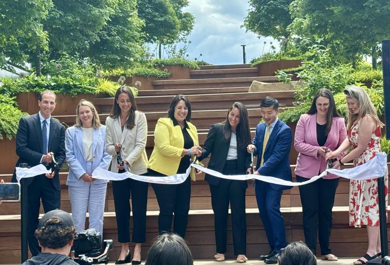 400 Summer St. Ribbon Cutting.
