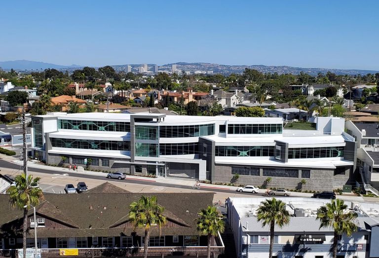 Newport Harbor Medical Plaza in Newport Beach