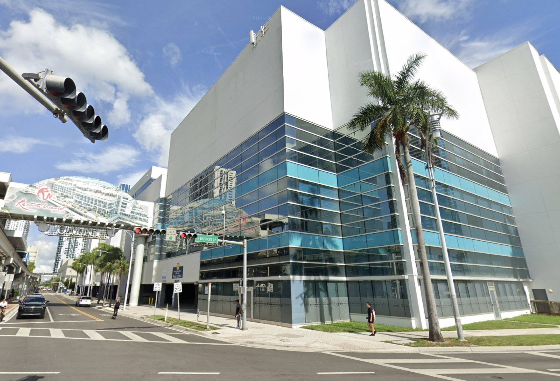 Omni Office Building at 1501 Biscayne Blvd. in Miami